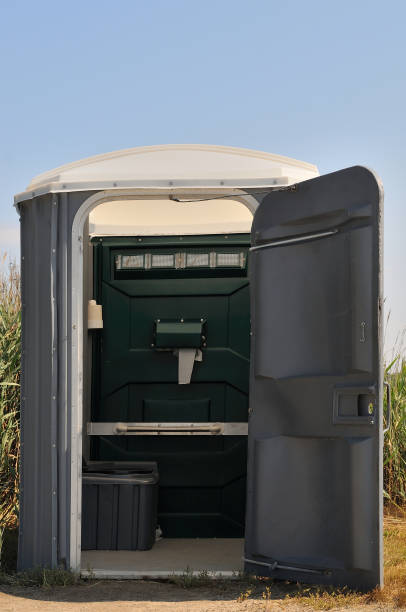 Portable Toilet Options We Offer in Gholson, TX