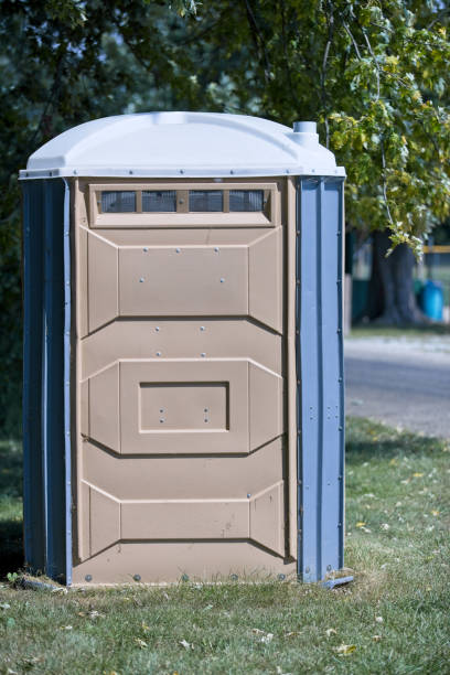 Portable Toilet Options We Offer in Gholson, TX